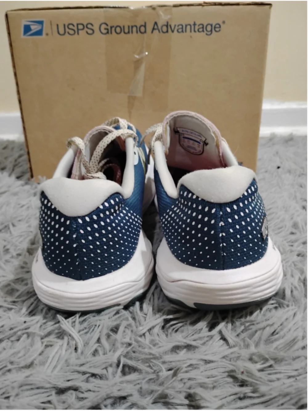Karhu 2.0 Ikoni Ortix Women size 9.5 Running Comfort Shoes F200326